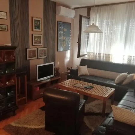 Apartman Aida *