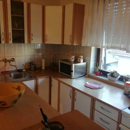 Apartman Aida *